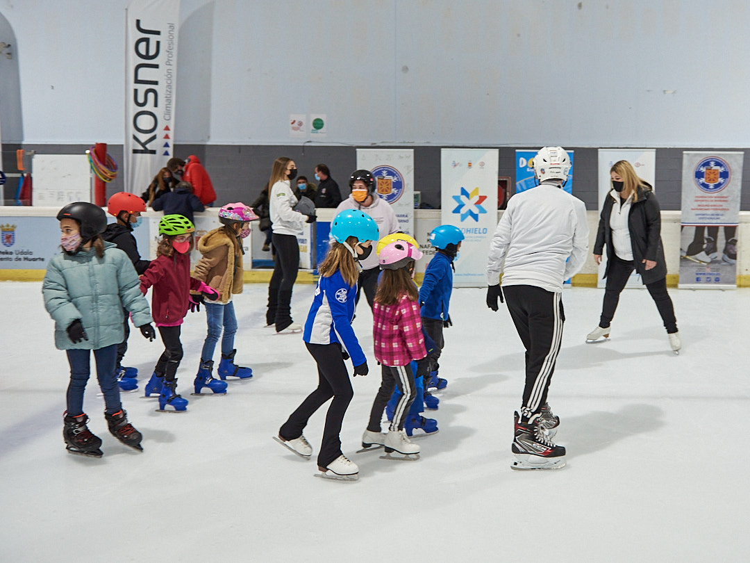 Jornada de Formación Técnicos/cas y Voluntarios/as Patinaje Sobre Hielo Inclusivo